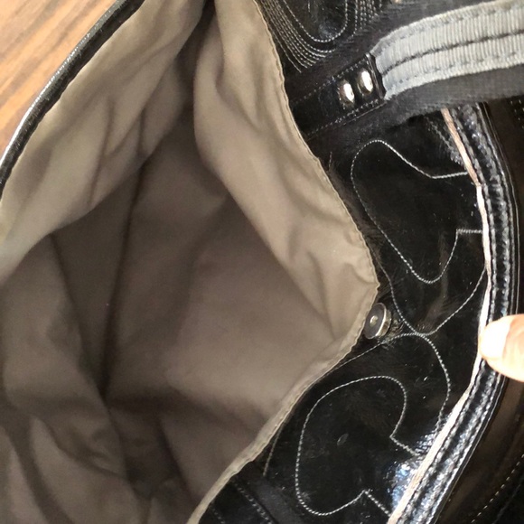 Coach Signature C Stitched Patent Leather Baby - Picture 6 of 14